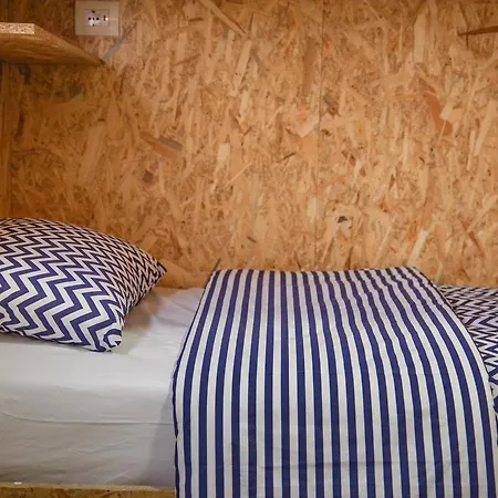 Buff Hostel