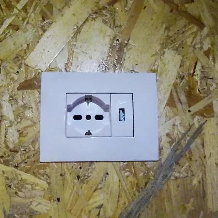 بيت شباب Buff تيرانا