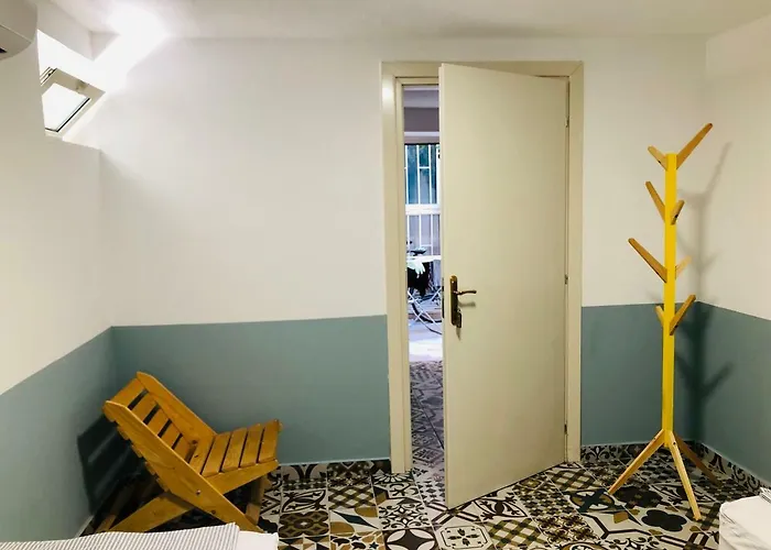 Хостел Buff Тирана