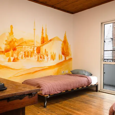 Buff Hostel Tirana