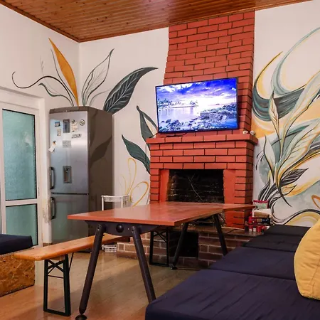 Buff Hostel Tirana