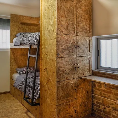 Buff Hostel Tirana