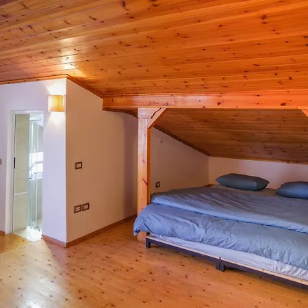 Buff Хостел Тирана